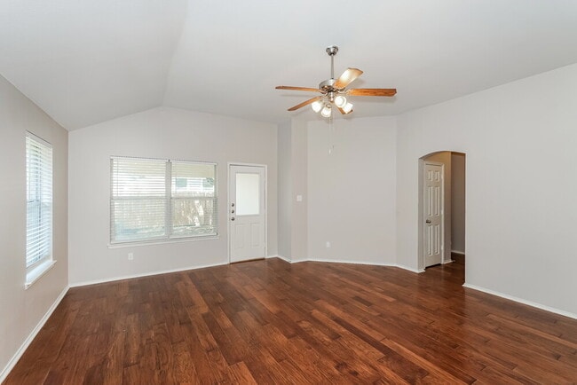 Photo - 7617 Rainbow Creek Dr