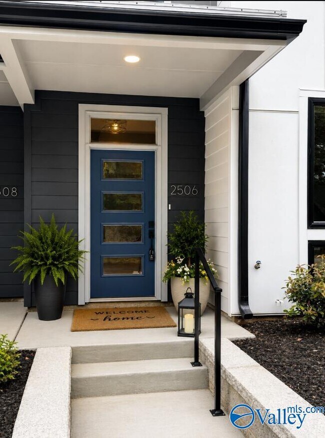 Photo - 2506 Freeman Rd SW