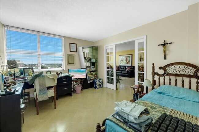 9125 SW 77th Ave Unit 802