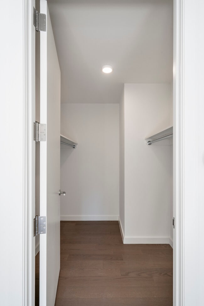 Photo - 220 East 72nd Street