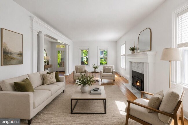 Photo - 4226 Ellicott St NW