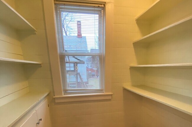 despensa - 53 Middle St