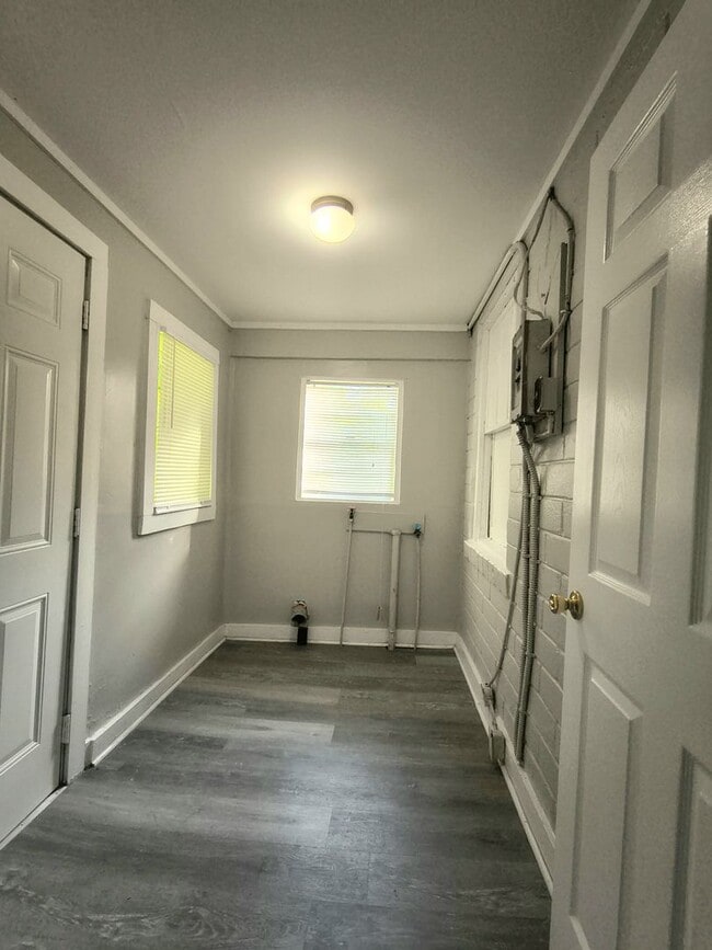 Photo - Charming 2br/1ba house near downtown
