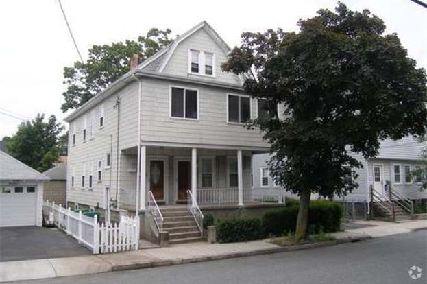 Building Photo - 92 Myrtle St Rental