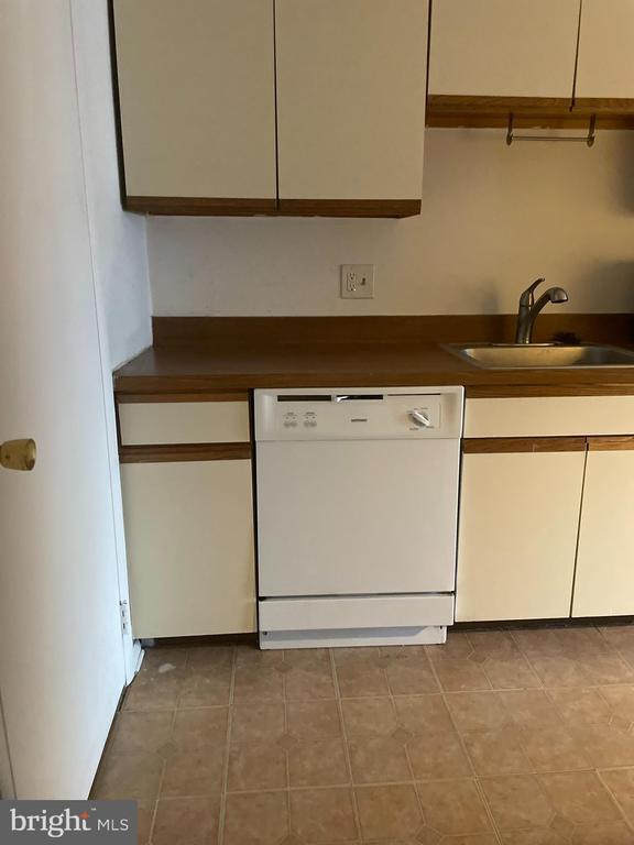 Photo - 806B Cypress Point Cir