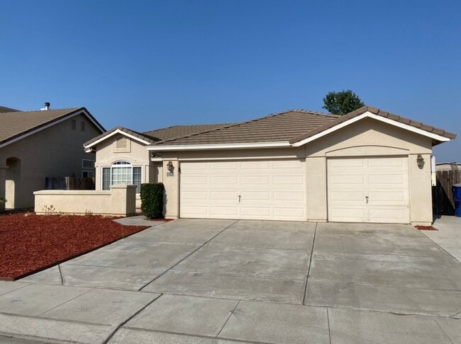 4 bedroom single story in Manteca! - 4 bedroom single story in Manteca! House