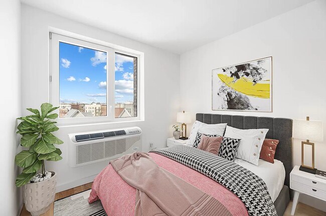 2330 Cambreleng Avenue - 2330 Cambreleng Avenue Apartment Unit 206