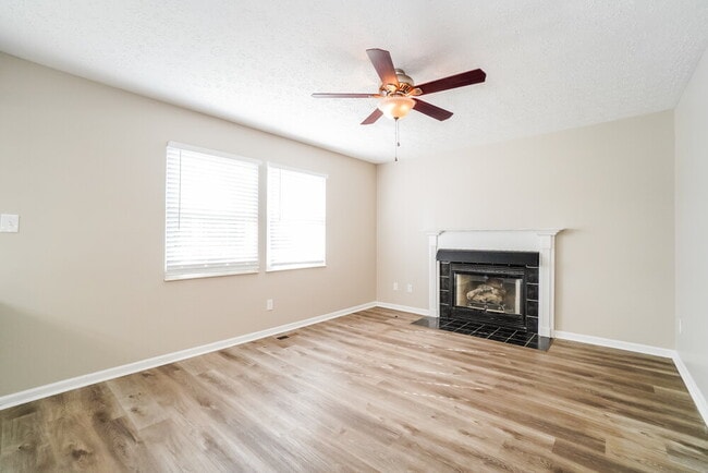 Photo - 5601 High Arbor Dr