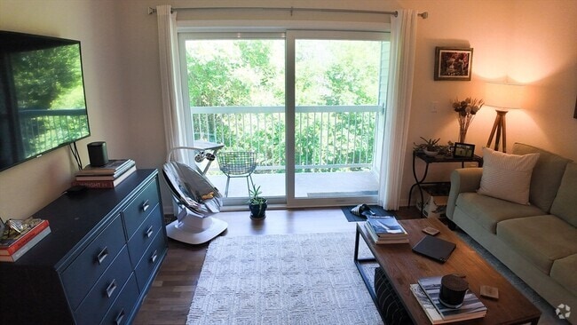 Building Photo - 90 Trotter Rd Unit 209 Rental