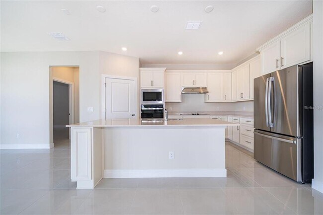 Photo - 1937 Spring Shower Circle