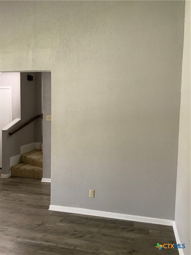 Photo - 1402 Dallas St