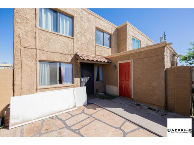 Photo - Charming 2/1 Phoenix Townhouse - Cozy, Con...