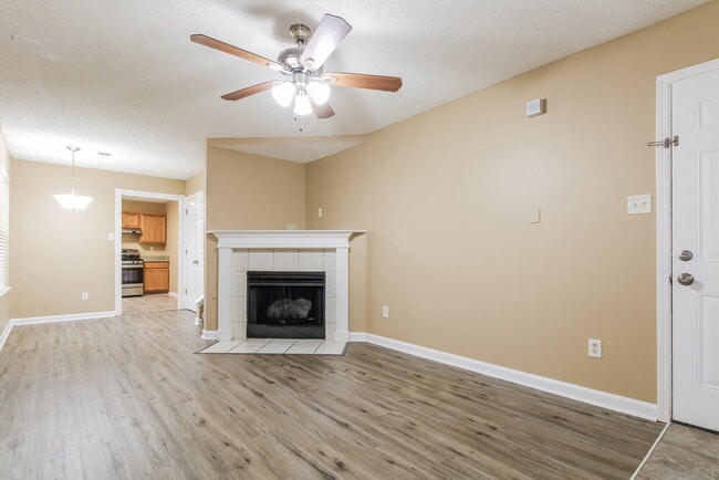 Photo - 7274 Calebs Ln