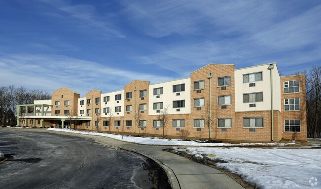 The Oaks at Toms River - The Oaks at Toms River Apartments