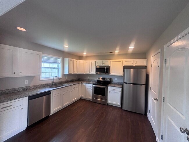 515 Hilton Way