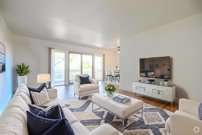 Building Photo - Summerwood Apartments