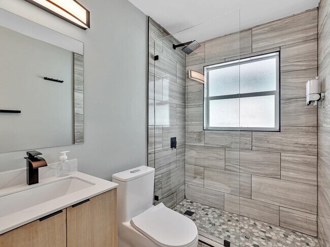 Photo - 318-320-320 Walnut St Unidad ID1239430P