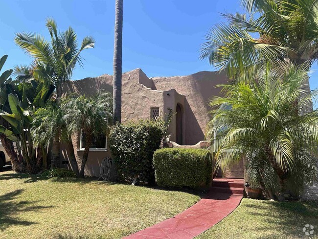 Building Photo - 4734 Biona Dr Rental