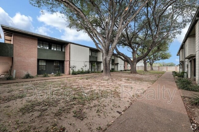 Building Photo - 519 S 4th Ave Unit #B2 Rental