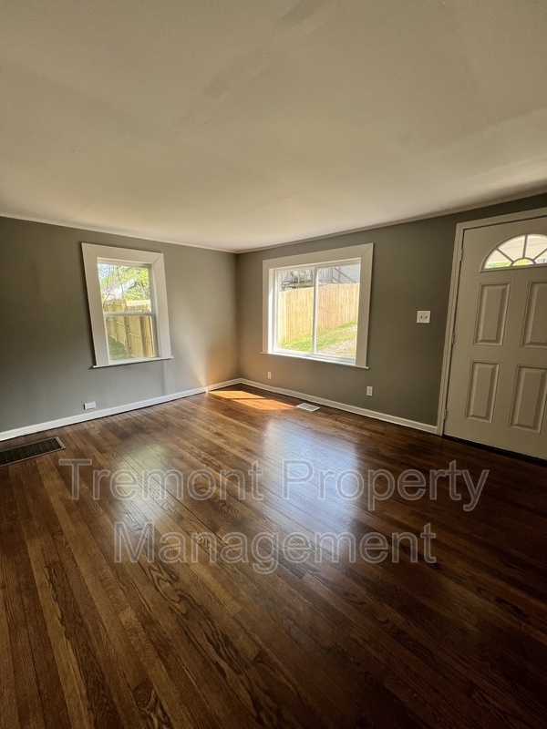 Photo - 2737 Harrison Pike