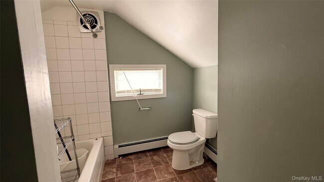 Photo - 19 Bloomingburg Rd