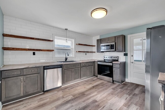 Photo - 4724 Cane Run Rd