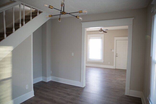 Photo - 4050 Cornelius Ave