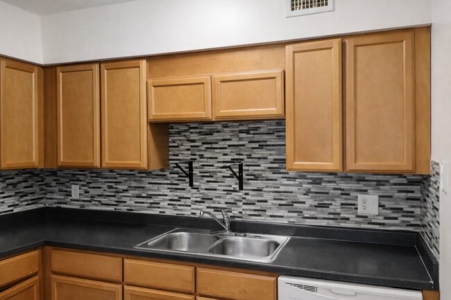 Photo - 4777 Orange Grove Blvd