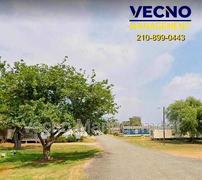 Photo - 1819 Co Rd 1001