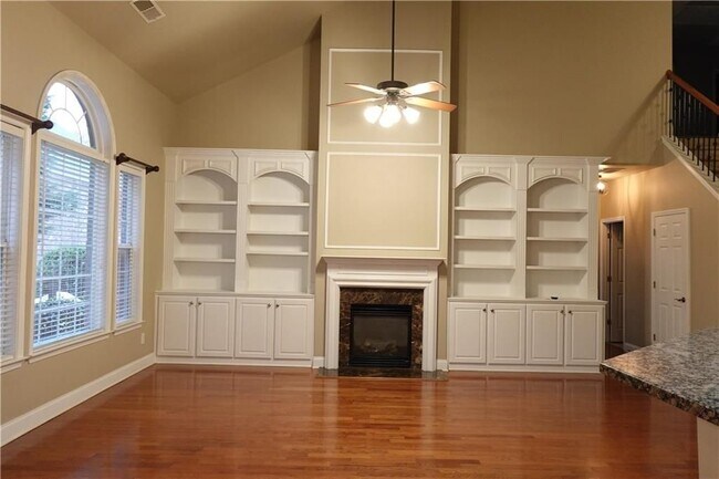3462 Blanding Ct