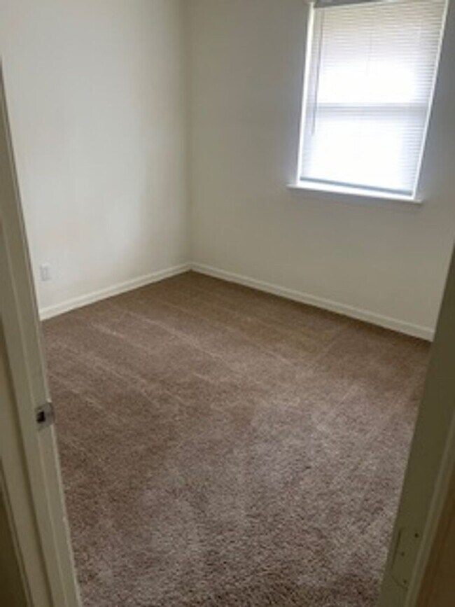Edgewood Apartments