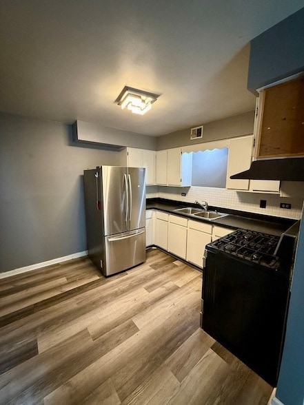 Photo - 10715 Keating Ave