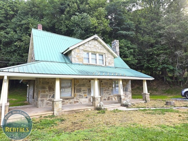 Building Photo - 1776 US-421