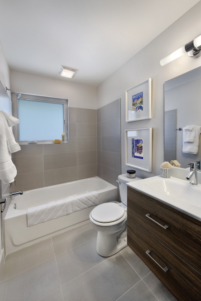 2x2 Townhome