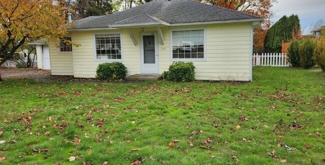 Building Photo - Welcome to Your New Home in Ferndale!