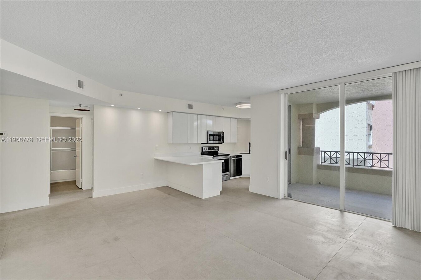 Photo - 1834 Brickell Ave Unit 31