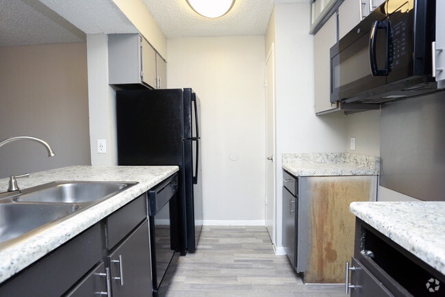 Tuscany Park Apartments