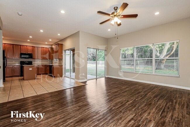 Photo - 1335 Emerald Hill Way