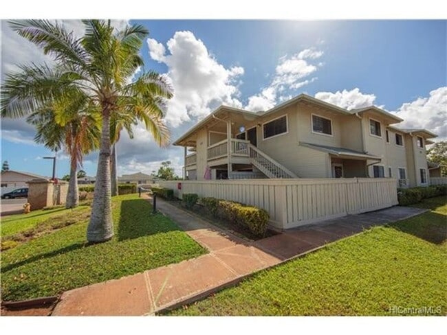 Building Photo - Great 2bd/1ba unit with 2 parking stalls at Pae Ko Gardens in Kapolei