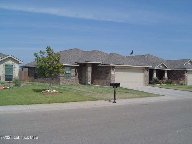 Photo - 5740 110th St House