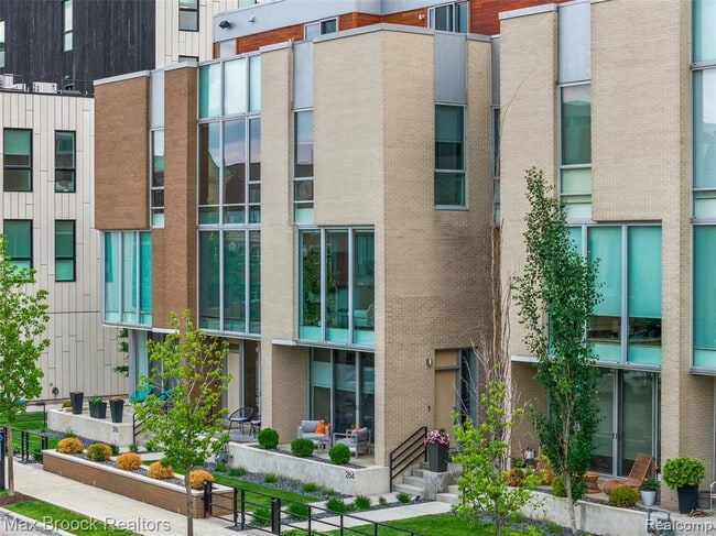 Photo - 284 Alfred St