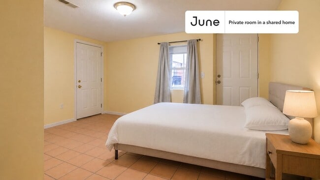 Building Photo - Room in Shared 3 bed/2 bath home in East Boston
