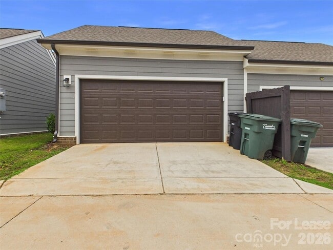 10163 Meeting House Dr NW