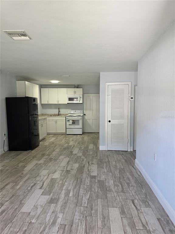 Photo - 2205 S Park Ave