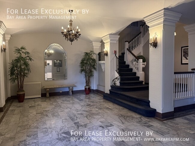 Photo - 345 Forest St Unidad 302