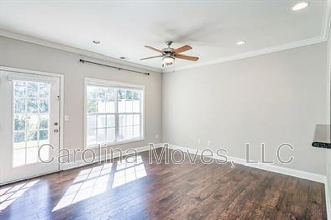 Photo - 134 Trailside Ln