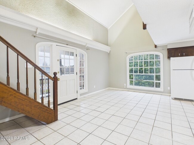 107 Guillot Rd