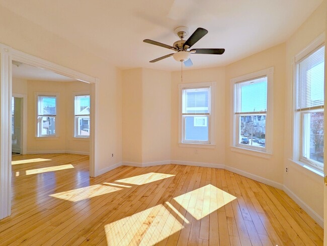 Building Photo - 93 Madison Ave Unit 2 Rental