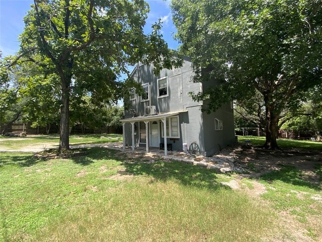 Photo - 2704 Palomino Dr