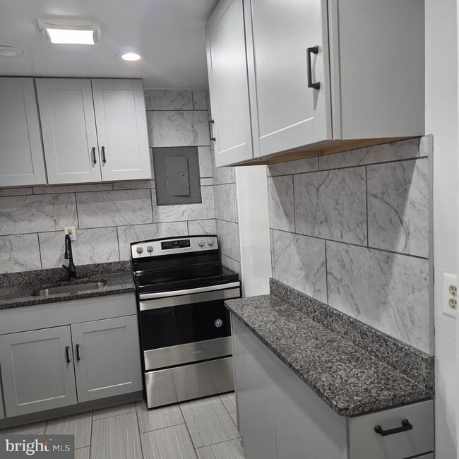 Photo - 2824 31st St SE Unit 239